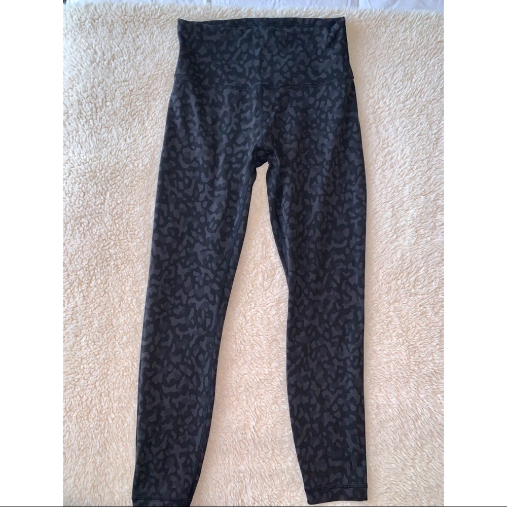 Lululemon Wunder Under Train High Rise, size 8